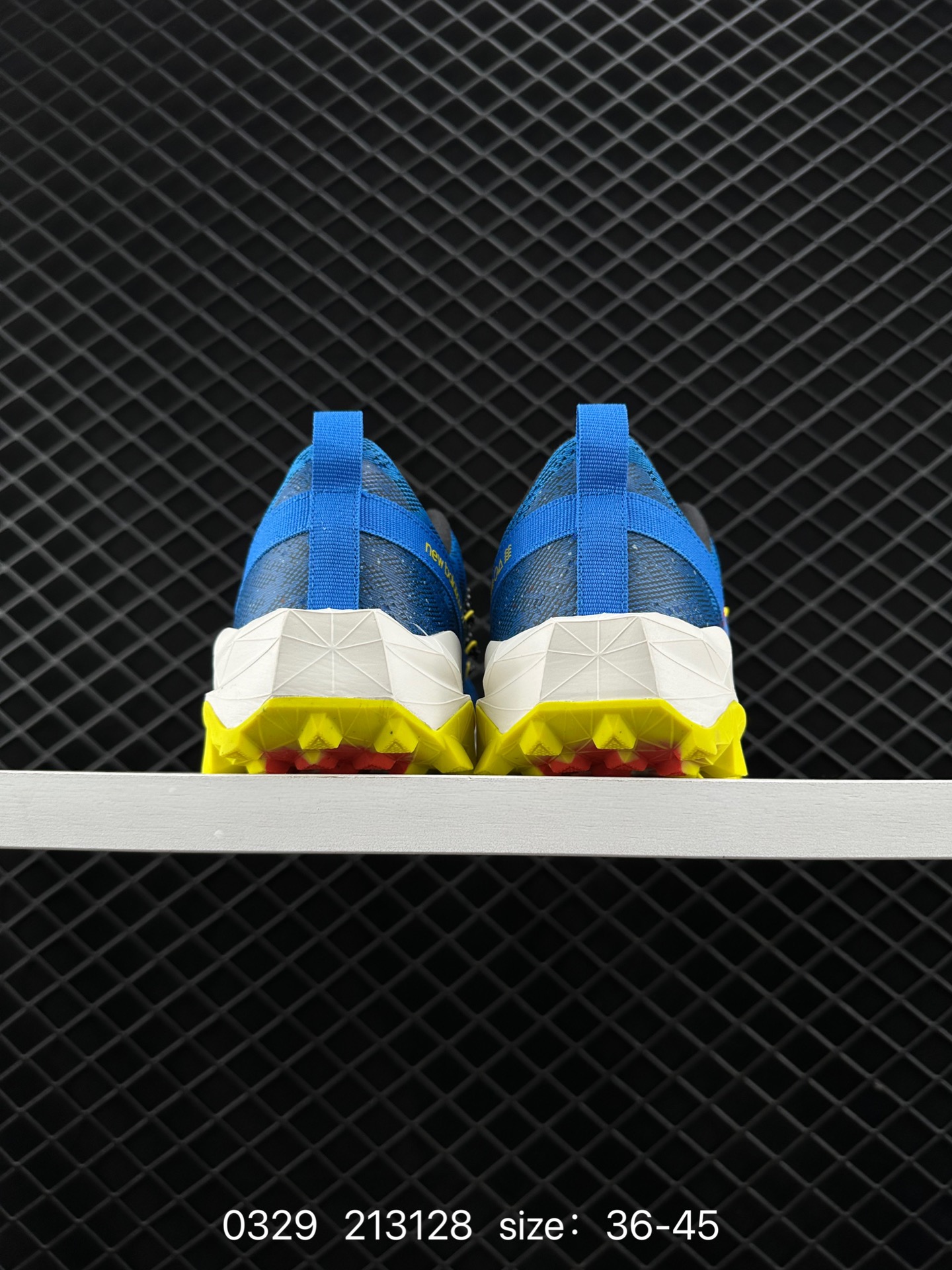 New Balance FuelCell MTTTREU1